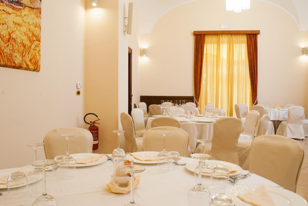 Le Cheminee Business Hotel Napoli Εξωτερικό φωτογραφία