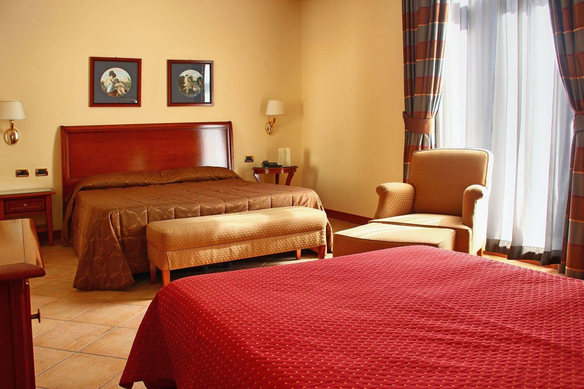 Le Cheminee Business Hotel Napoli Εξωτερικό φωτογραφία